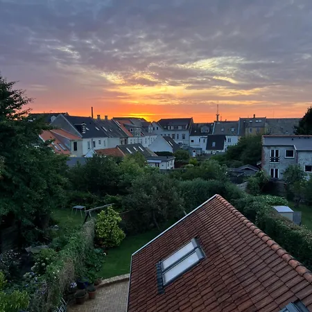 Townhouse With Private Garden In The Centre Оденсе